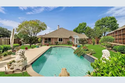 4400 Castleglen Drive, Plano, TX 75093 - Photo 4