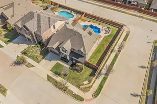 200 Welch Folly Ln, Aledo, TX 76008 - Photo 2