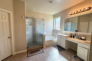 1100 Annalea Cove Dr, Lewisville, TX 75056 - Photo 20