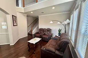 1100 Annalea Cove Dr, Lewisville, TX 75056 - Photo 4