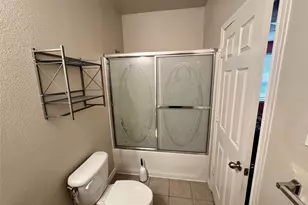 1100 Annalea Cove Dr, Lewisville, TX 75056 - Photo 14