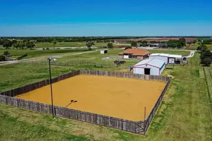 10899 Jackson Rd, Krum, TX 76249 - Photo 2