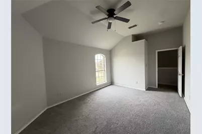1001 Windsor Drive, Saginaw, TX 76179 - Photo 24