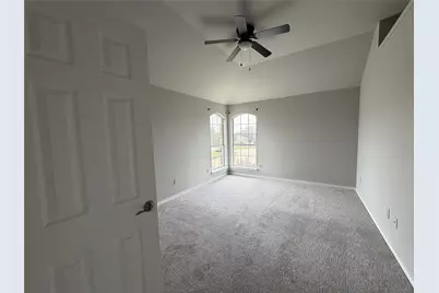 1001 Windsor Drive, Saginaw, TX 76179 - Photo 20