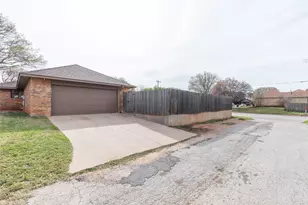 4858 Jennifer Ln, Abilene, TX 79606 - Photo 40