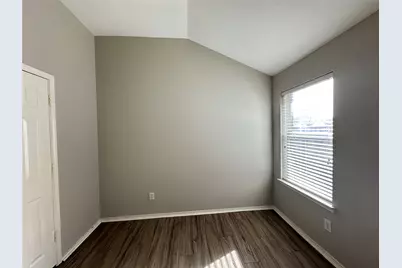 1129 April Springs Drive, Fort Worth, TX 76134 - Photo 14