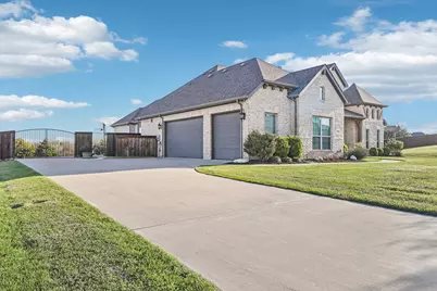 2730 Christine Lane, Midlothian, TX 76065 - Photo 2