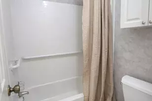 2302 Shiloh St, Denison, TX 75020 - Photo 14