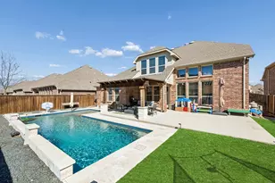 2816 Driftwood Crk Trl, Celina, TX 75078 - Photo 2