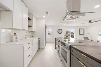 5412 Gibson Drive, The Colony, TX 75056 - Photo 12