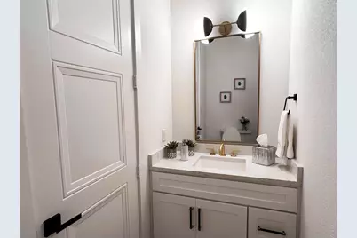 2633 Reagan Street #201, Dallas, TX 75219 - Photo 8