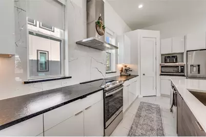2235 Lovedale Avenue #101, Dallas, TX 75235 - Photo 4