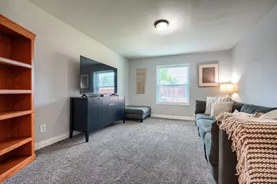 4029 Justice Lane, Garland, TX 75042 - Photo 8