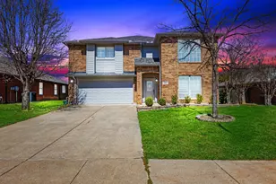 720 Pheasant Rd, Saginaw, TX 76131 - Photo 2