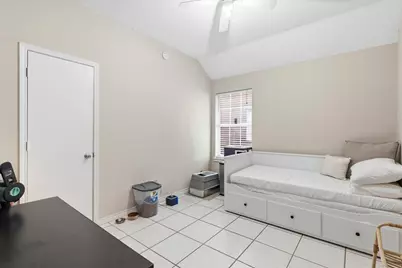 2742 Claremont Drive, Grand Prairie, TX 75052 - Photo 20