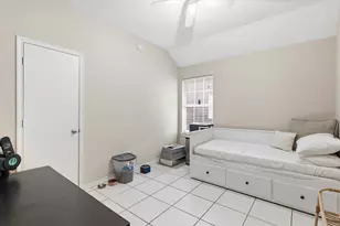 2742 Claremont Dr, Grand Prairie, TX 75052 - Photo 20