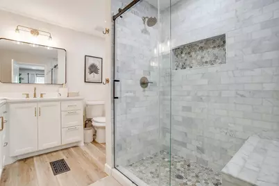 622 N Crockett Street, Granbury, TX 76048 - Photo 20