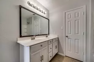 9923 Wake Bridge Dr, Frisco, TX 75035 - Photo 26