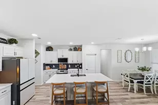 208 Crest Ln, Decatur, TX 76234 - Photo 12