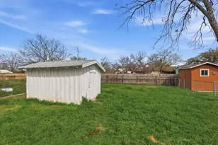 1106 Franklin St, Weatherford, TX 76086 - Photo 20