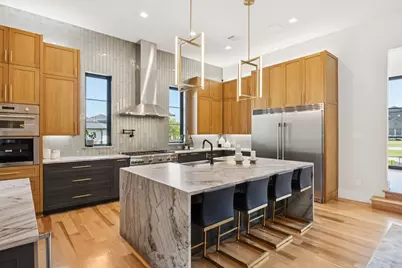 1835 Creekview Court, Argyle, TX 76226 - Photo 10