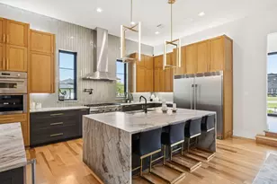 1835 Creekview Ct, Argyle, TX 76226 - Photo 10