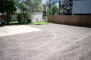 4034 Hawthorne Ave, Dallas, TX 75219 - Photo 16