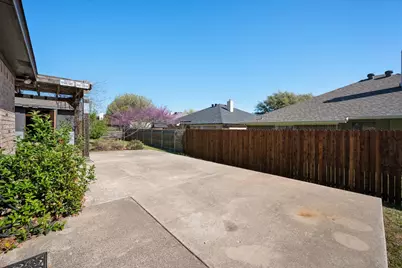 955 Behrens Court, Crowley, TX 76036 - Photo 28