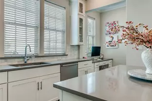 7333 Valley View Ln, Dallas, TX 75240 - Photo 10