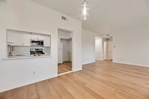 1700 Amelia Ct, Plano, TX 75075 - Photo 6