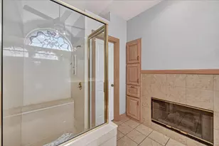 2701 Massachusetts Bay Dr, Arlington, TX 76001 - Photo 26