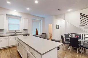 5811 Bryan Pkwy, Dallas, TX 75206 - Photo 6