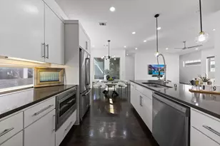 1915 Summit Ave, Dallas, TX 75206 - Photo 4