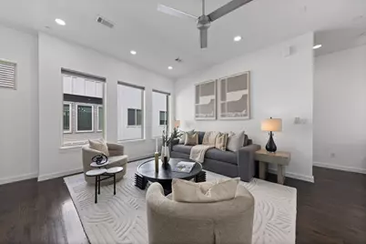 1915 Summit Avenue #2, Dallas, TX 75206 - Photo 2