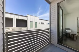 1915 Summit Ave, Dallas, TX 75206 - Photo 18