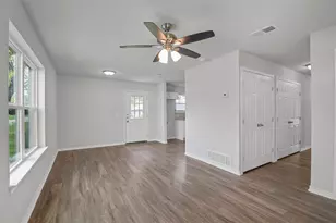 317 Jones St, Bonham, TX 75418 - Photo 6