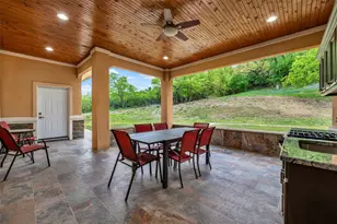 2613 Ranch Ct, Cedar Hill, TX 75104 - Photo 2