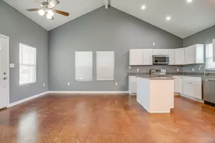 604 S Aquilla St, Itasca, TX 76055 - Photo 6