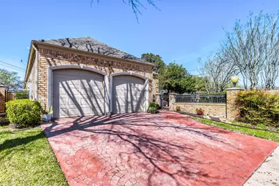 1000 Villa Drive, Fort Worth, TX 76120 - Photo 2