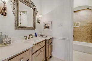 1000 Villa Dr, Fort Worth, TX 76120 - Photo 30