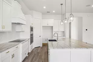 1929 Comanche Dr, DeSoto, TX 75115 - Photo 6