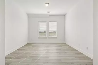 1929 Comanche Drive, DeSoto, TX 75115 - Photo 4