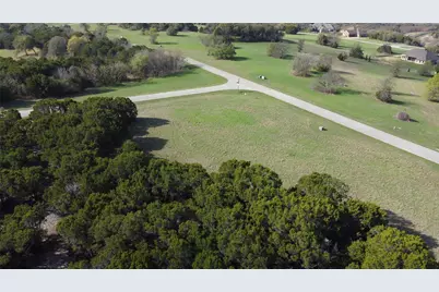 8213 Fullerton Drive, Cleburne, TX 76033 - Photo 16