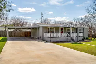 4505 Williams Dr, Granbury, TX 76049 - Photo 4
