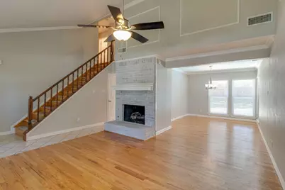 602 Heather Wood Drive, Grapevine, TX 76051 - Photo 6