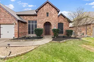 2304 Peppermill Dr, Little Elm, TX 75068 - Photo 4