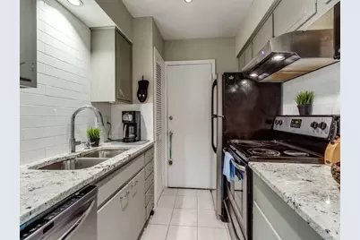 5005 Cedar Springs Road #A, Dallas, TX 75235 - Photo 6