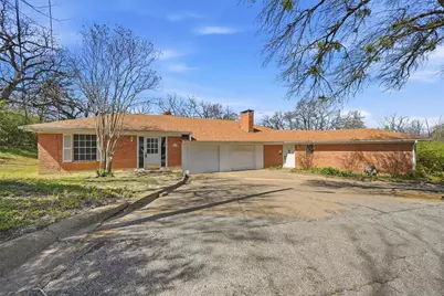 421 & 423 N Carl Street, Sherman, TX 75092 - Photo 1