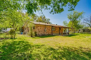 1110 Penrod St, Granbury, TX 76048 - Photo 8