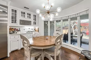 4357 Willow Ln, Dallas, TX 75244 - Photo 4